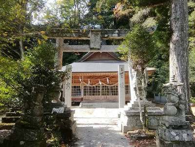 御三戸神社,見どころ,ruxrux