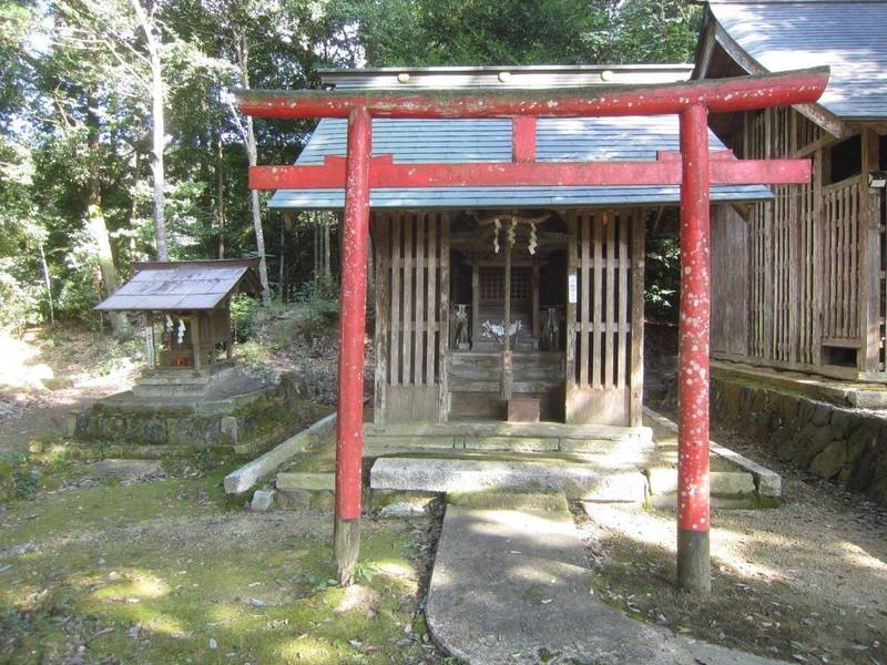 諏訪神社  (西坂町),京都府綾部市西坂町嵩松54−１