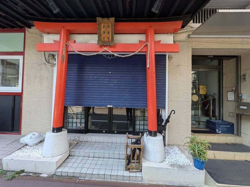 秋葉原神社,東京都千代田区外神田1-6-1 外神田ビル1・4階