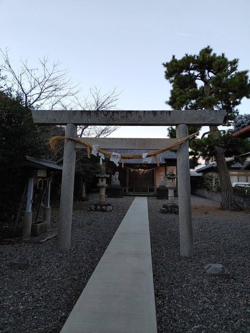 六所神社,静岡県磐田市豊浜３０−３