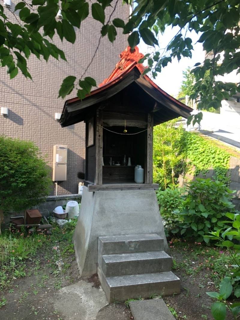 太尾妙義神社,神奈川県横浜市港北区大倉山1丁目34