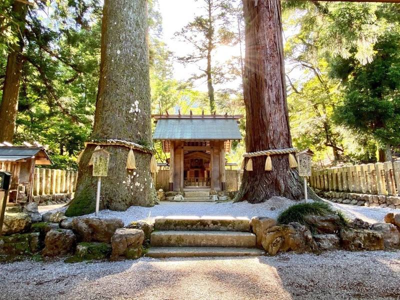 鳴谷神社,三重県いなべ市藤原町坂本83