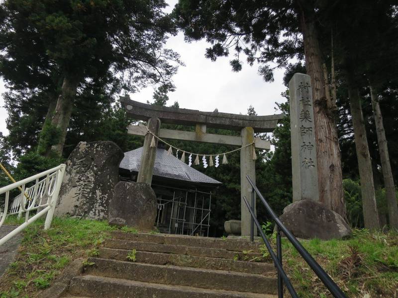 赤坂薬師神社,山形県鶴岡市羽黒町手向字手向323