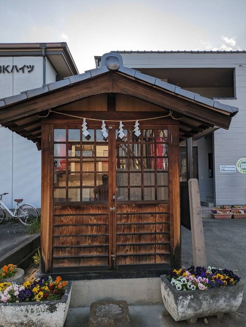 木造地蔵菩薩,山梨県笛吹市春日居町寺本２６４
