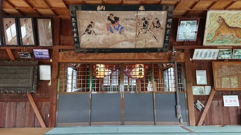 牛島八幡神社,徳島県吉野川市鴨島町牛島1001