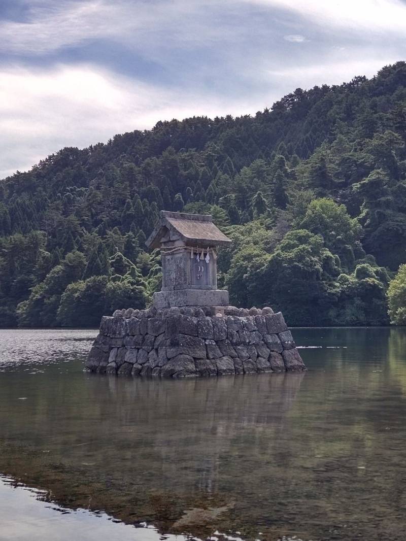 赤松池神社,鳥取県西伯郡大山町赤松1700