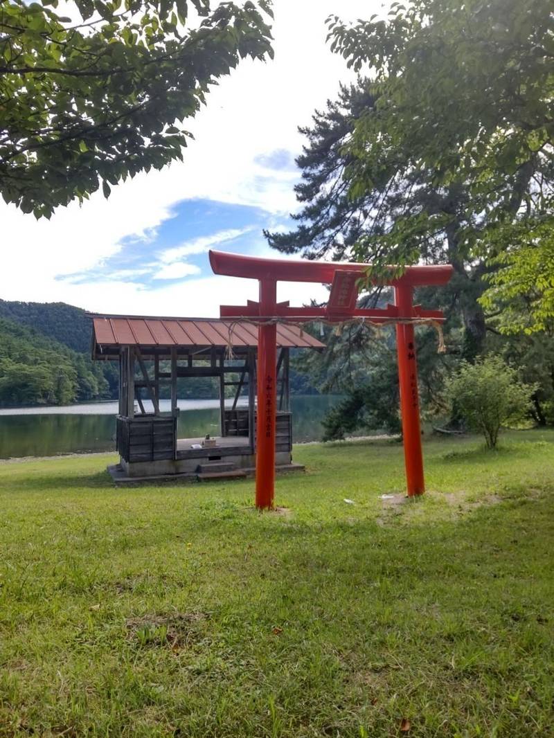 赤松池神社,鳥取県西伯郡大山町赤松1700