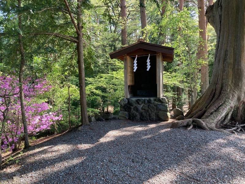 大塚丘社,山梨県富士吉田市上吉田５６１９