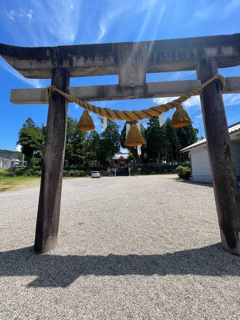 稲荷神社,岐阜県土岐市泉町定林寺５２８