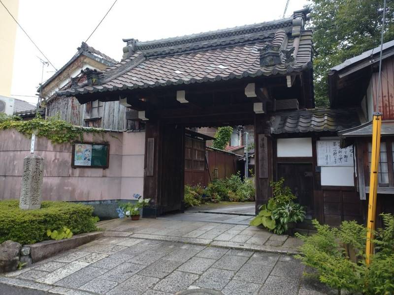 本長寺  (大津市),滋賀県大津市札の辻３−１９