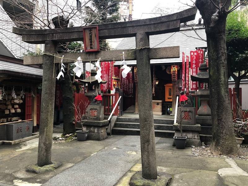 千代田稲荷神社,東京都渋谷区道玄坂2丁目20−8