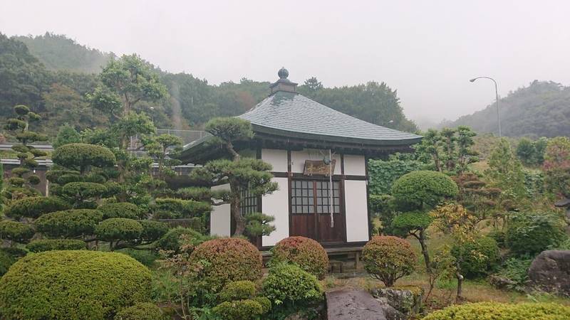 徳岩院,山梨県甲州市勝沼町上岩崎１２３１