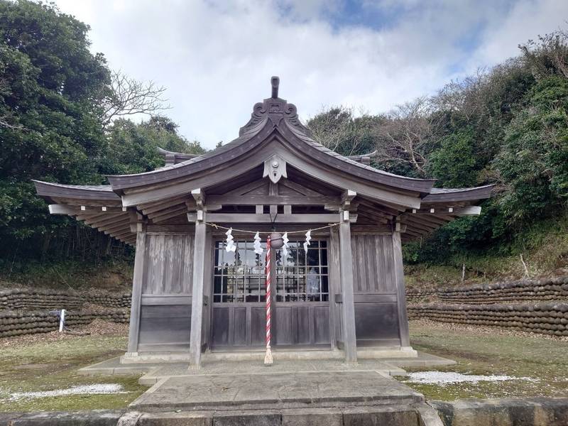 三島神社,東京都八丈町中之郷2365