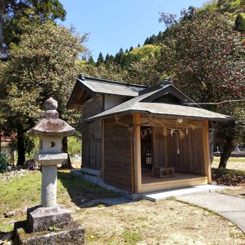中島神社,鳥取県八頭郡智頭町大呂121