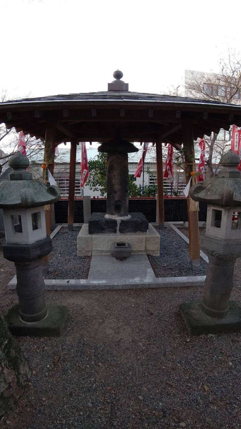 丁間稲荷神社,群馬県前橋市問屋町2-3-4