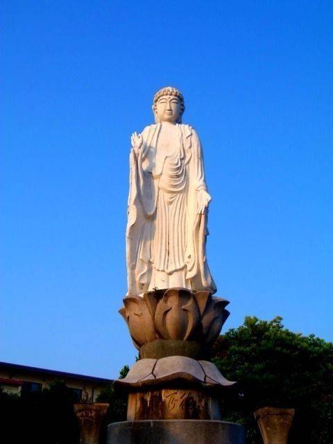 呼子大仏,佐賀県唐津市呼子町呼子1413