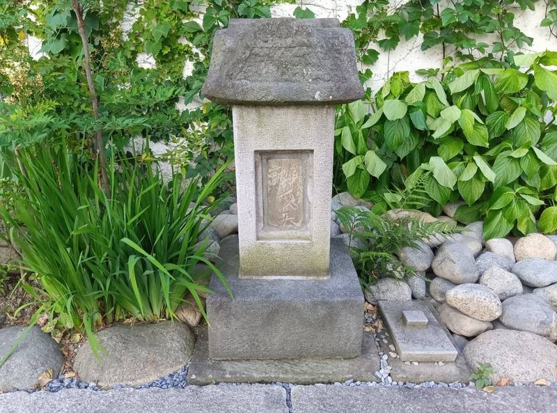 三柱神社,埼玉県草加市神明1-6-6