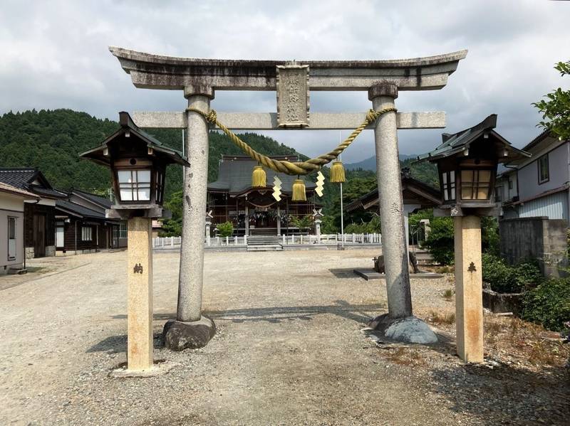 藤保内神社,富山県下新川郡入善町舟見1599