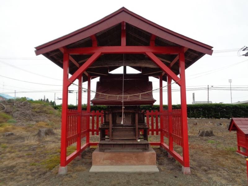 儀兵平稲荷神社,青森県十和田市三本木野崎