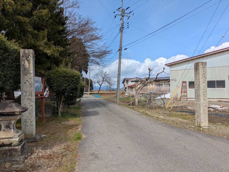 歌丸神社,山形県長井市歌丸二１５２１−１