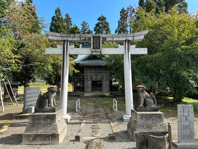 熊野神社,秋田県湯沢市上関堂ノ前３５