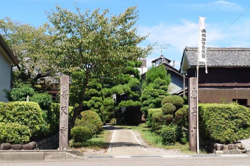 萬尺寺,岐阜県美濃加茂市太田町3502