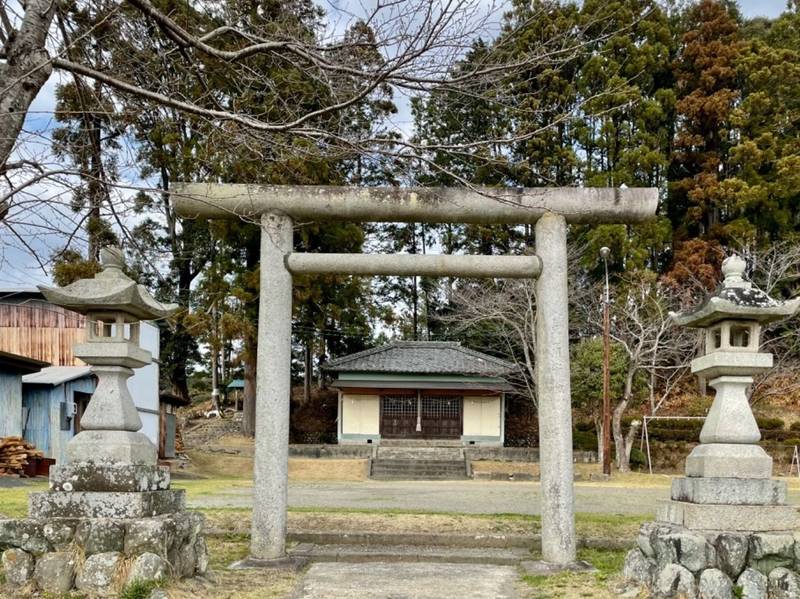 野部神社,静岡県磐田市上野部１０３４