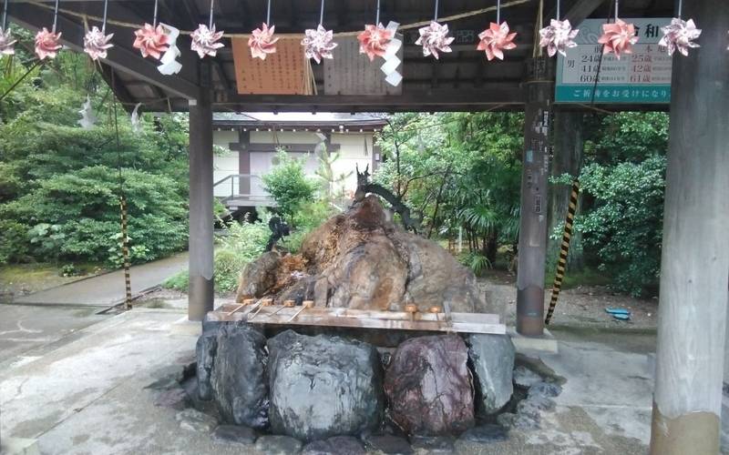 高瀬神社,富山県南砺市高瀬291