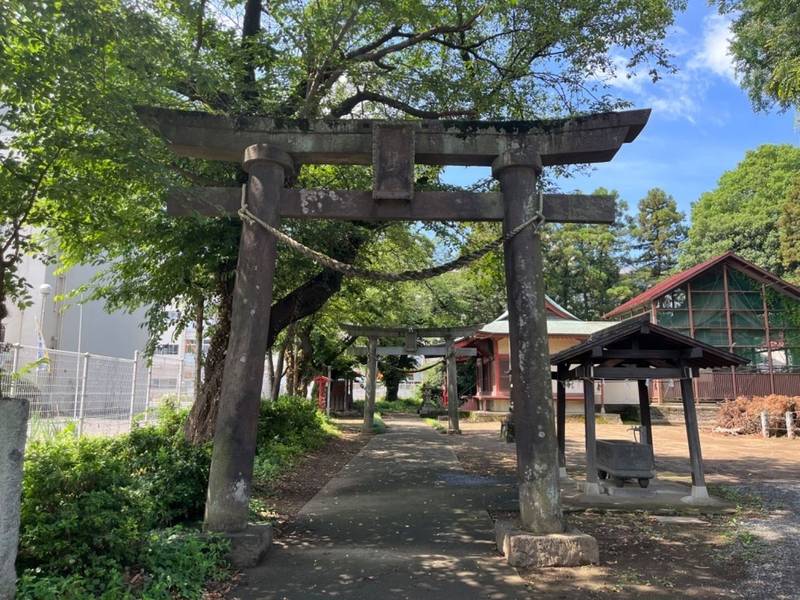 瑳珂比神社 (石劔稲荷大明神),群馬県伊勢崎市境493