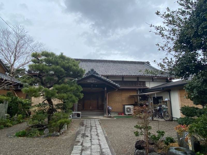 自性軒,三重県伊勢市神久4丁目10番58号