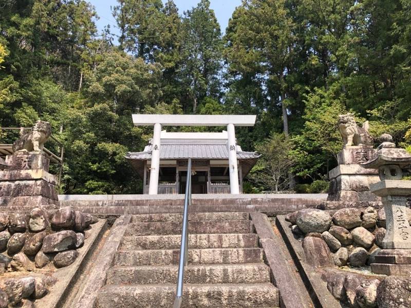 紀師神社,三重県松阪市庄町989番池