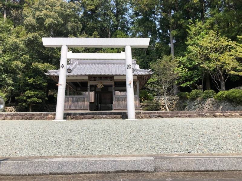 紀師神社,三重県松阪市庄町989番池