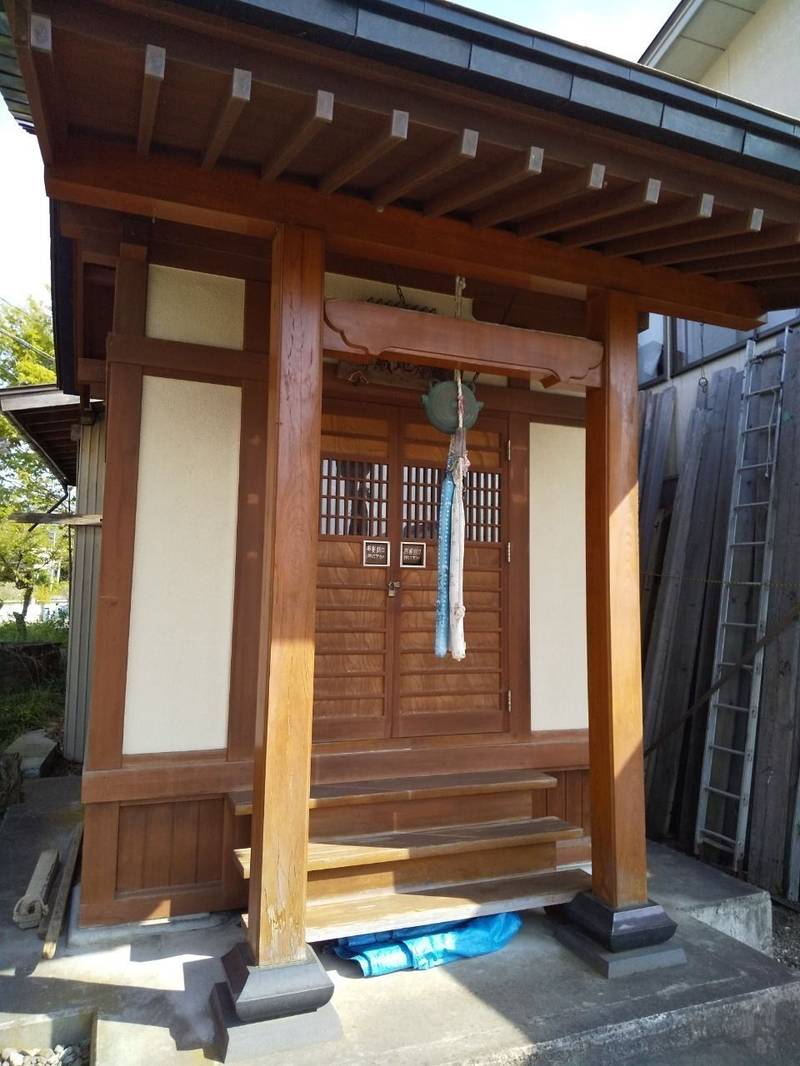 横町安産地蔵尊,山形県東根市本丸西１丁目１
