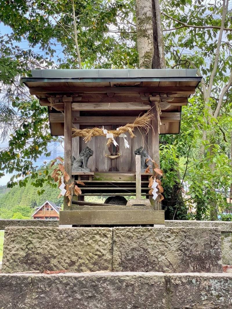 八幡神社   (美濃加茂市三和町川浦),岐阜県美濃加茂市三和町川浦
