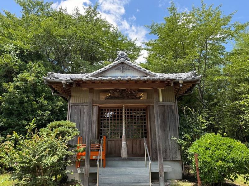 星谷寺     (星の岩屋),徳島県勝浦郡勝浦町大字星谷１２６