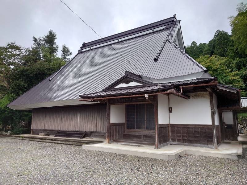 栄久院,京都府南丹市美山町和泉宝天頭66