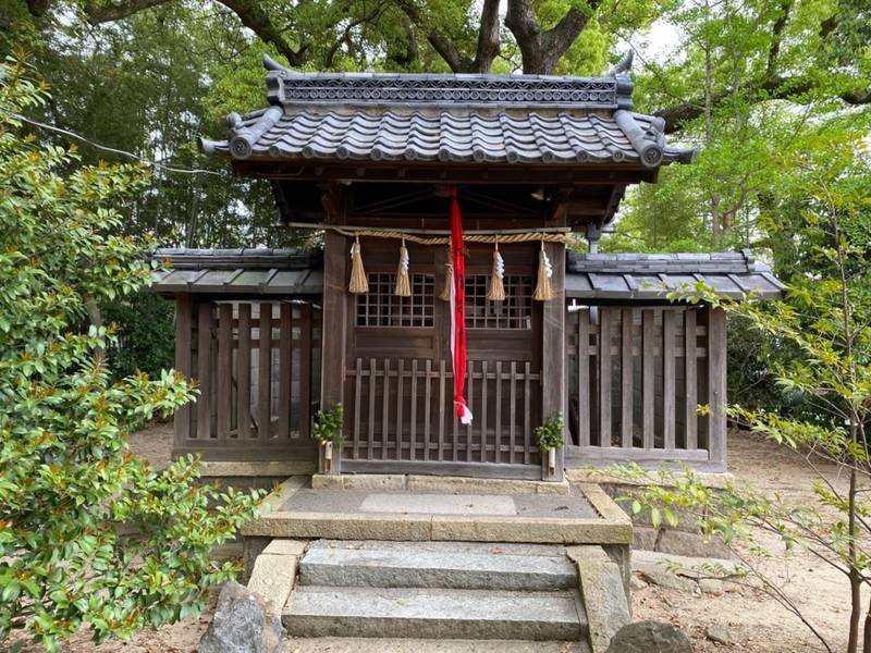 若宮八幡宮,京都府京都市伏見区淀際目町１