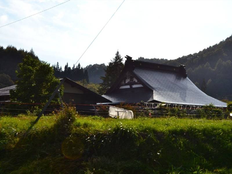 楢谷寺,岐阜県高山市清見町楢谷865