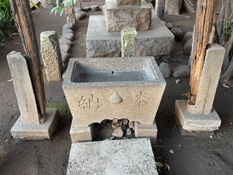 若松稲荷神社,東京都調布市小島町１丁目８−９