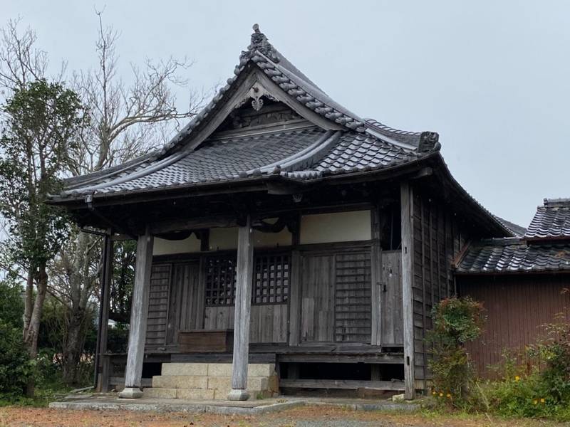 乳熊寺,三重県松阪市中万町1453番地