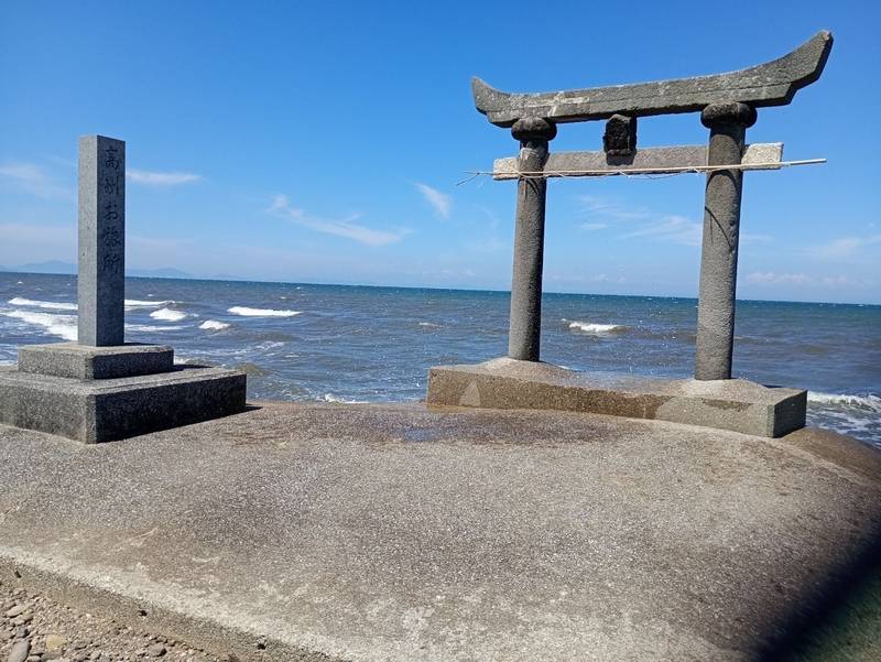 春日神社,福岡県豊前市三毛門307