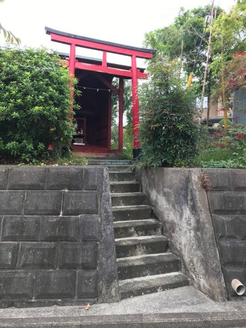 十日市場稲荷社,神奈川県横浜市緑区十日市場町905-2