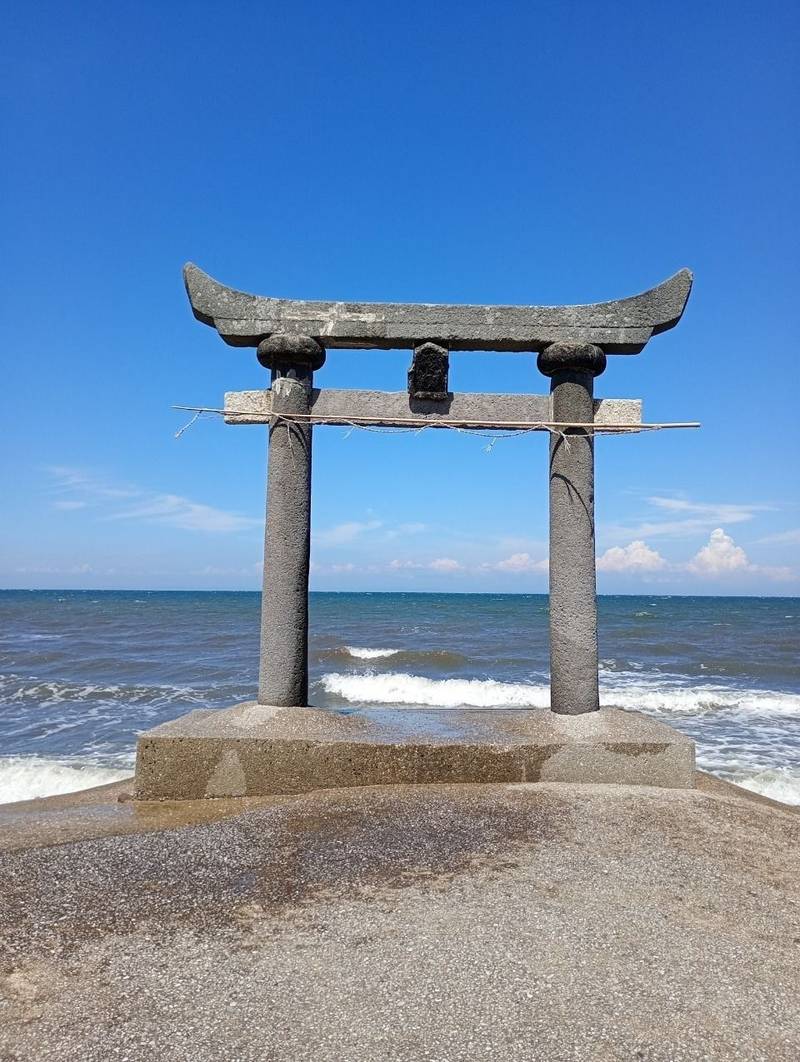 春日神社,福岡県豊前市三毛門307