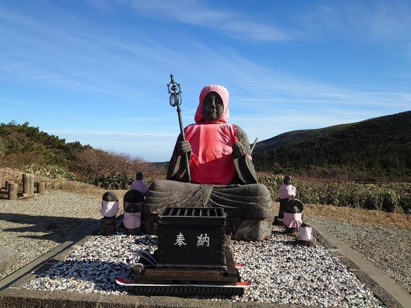 蔵王地蔵尊,山形県山形市蔵王温泉 蔵王ロープウェイ 地蔵山頂駅