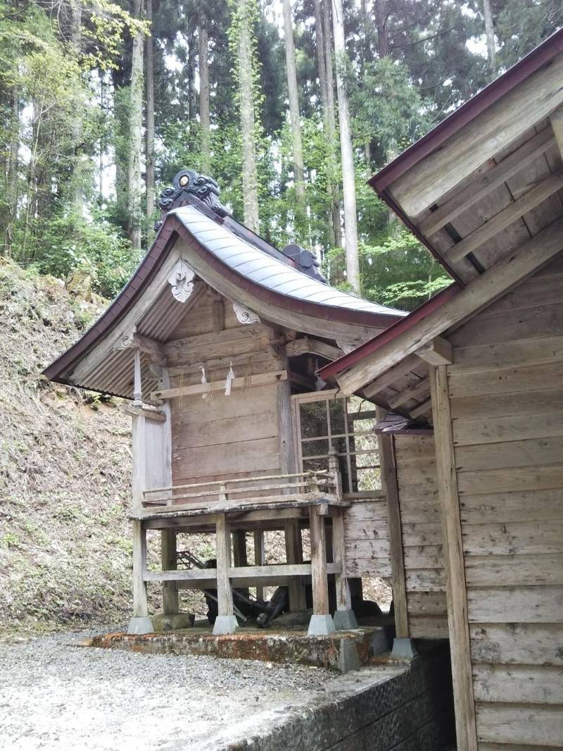 上阿毘縁神社,鳥取県日野郡日南町阿毘縁224