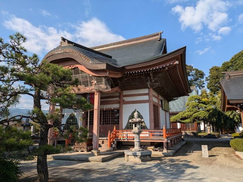 正法寺,山梨県笛吹市御坂町成田６７８