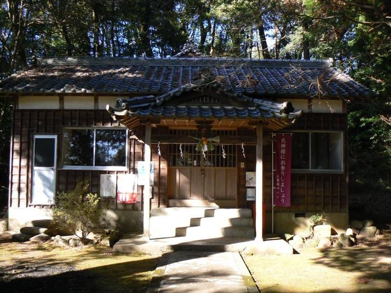 殿岡神社,三重県津市殿村 959番地