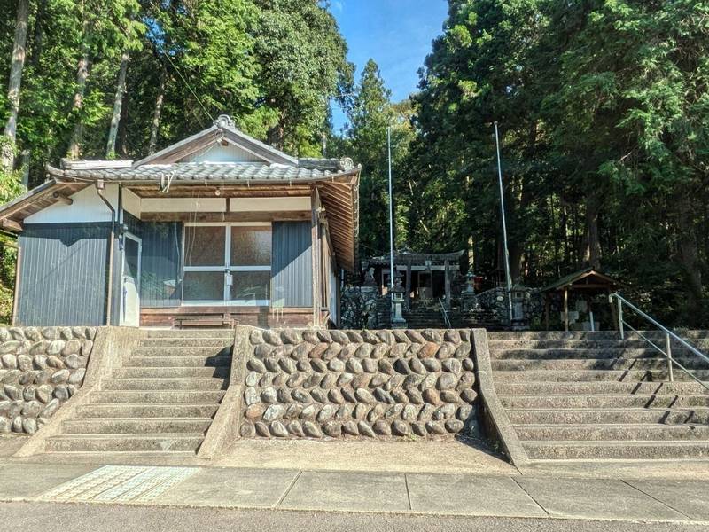 神明神社  (蕨生),岐阜県美濃市蕨生643番地