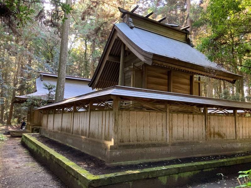青山神社,茨城県東茨城郡城里町大字上青山229