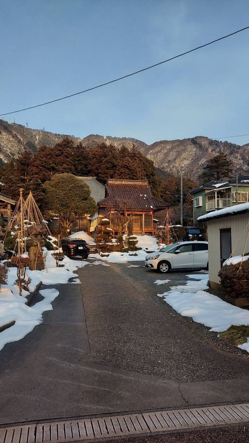 本高寺,新潟県西蒲原郡弥彦村大字弥彦２９８０